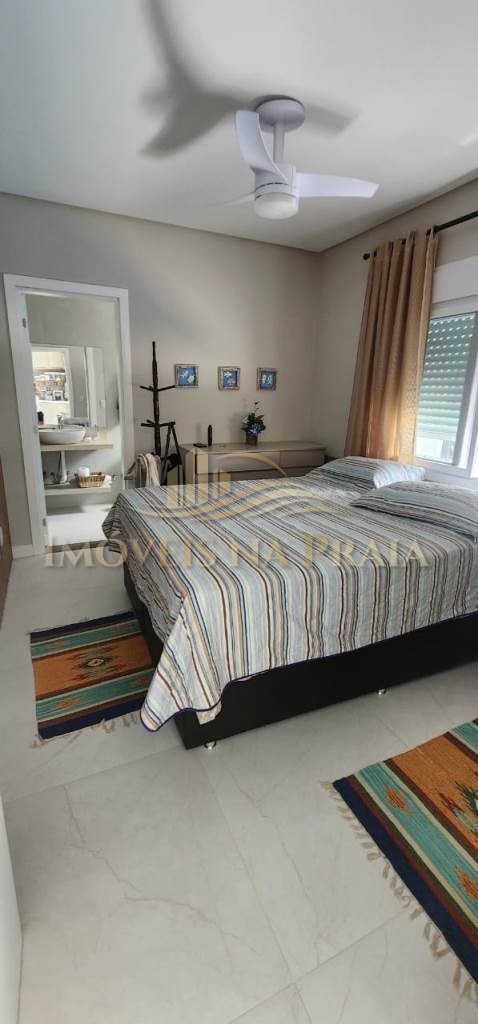 Foto 8 — Casa 4 dormitórios no bairro Centro