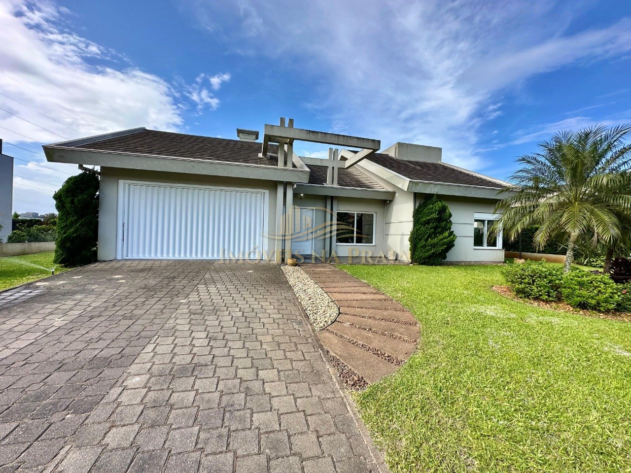 Casa em Condomínio 3 dormitórios no bairro Lagoa do Passo Village Park