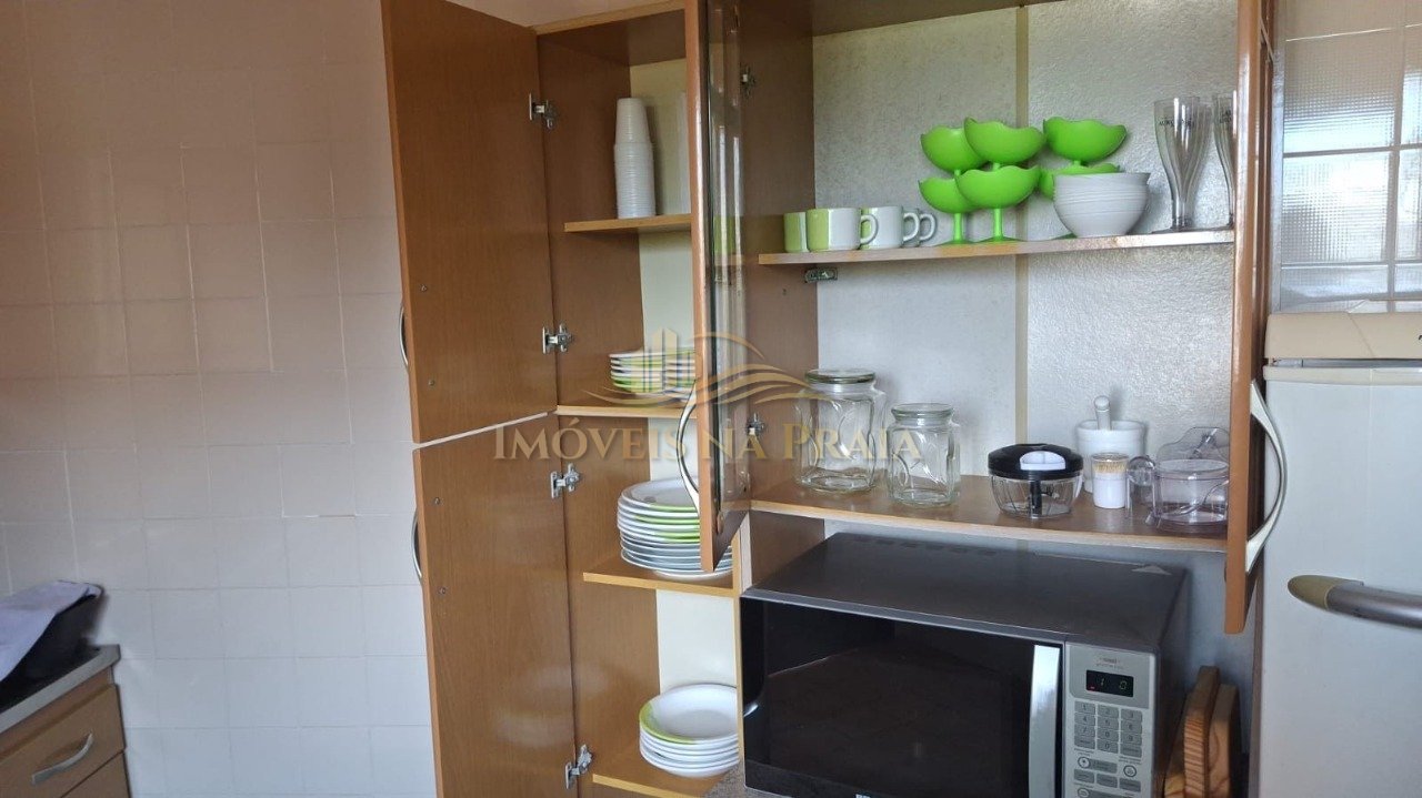 Foto 5 — Casa 5 dormitórios no bairro Noiva do Mar