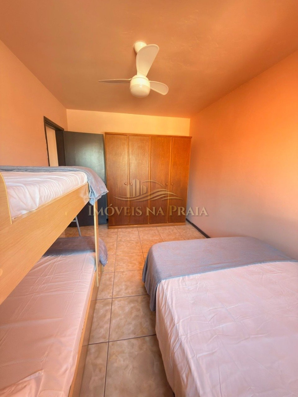 Foto 4 — Casa 5 dormitórios no bairro Noiva do Mar