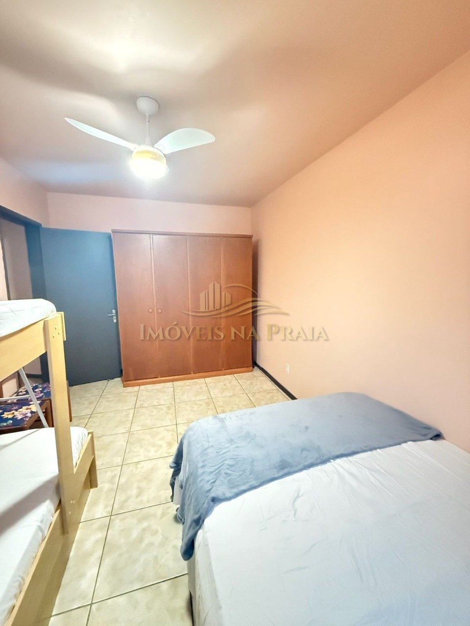 Foto 11 — Casa 5 dormitórios no bairro Noiva do Mar