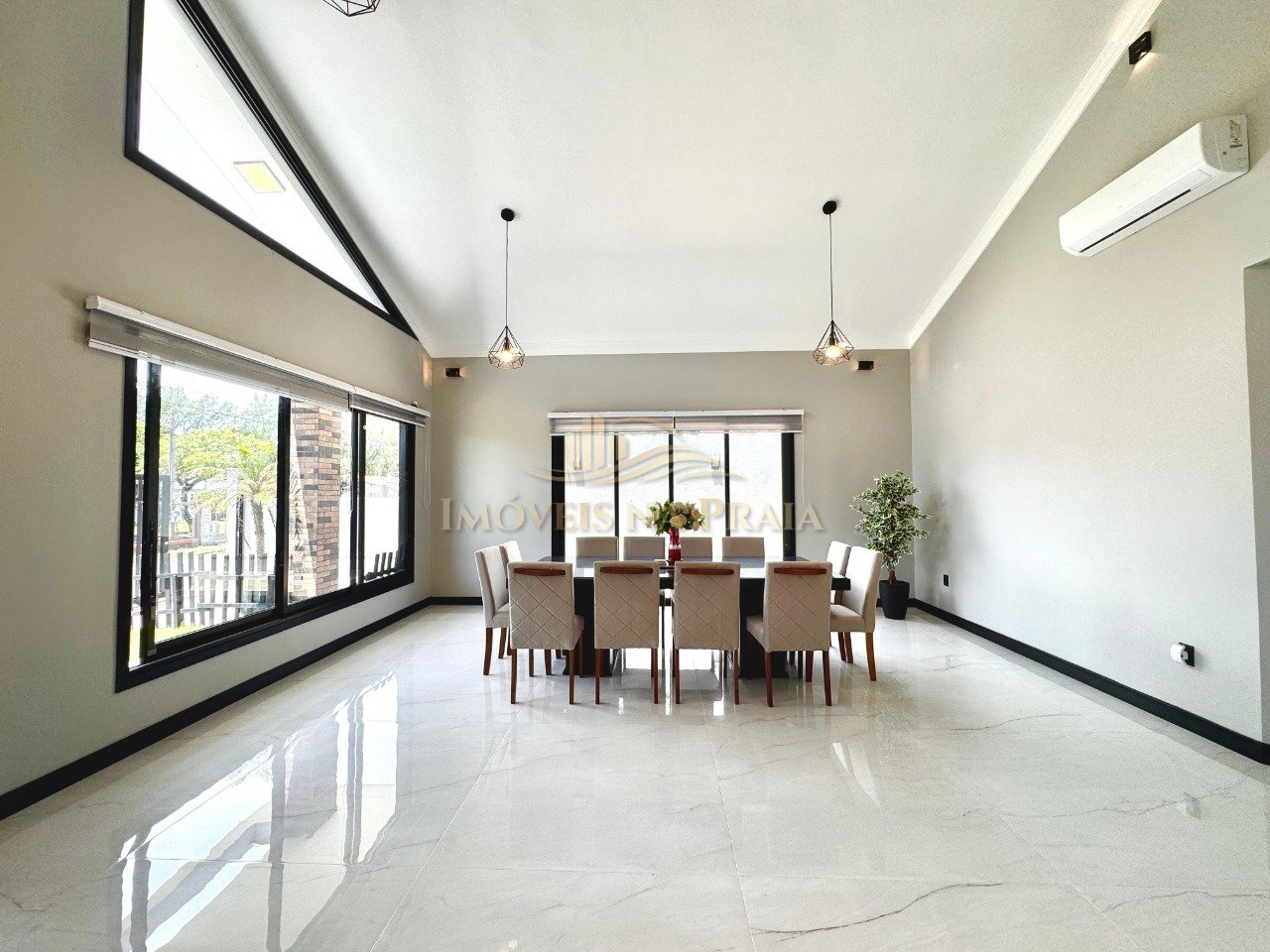 Foto 7 — Mobiliado, piscina, 3 Suítes