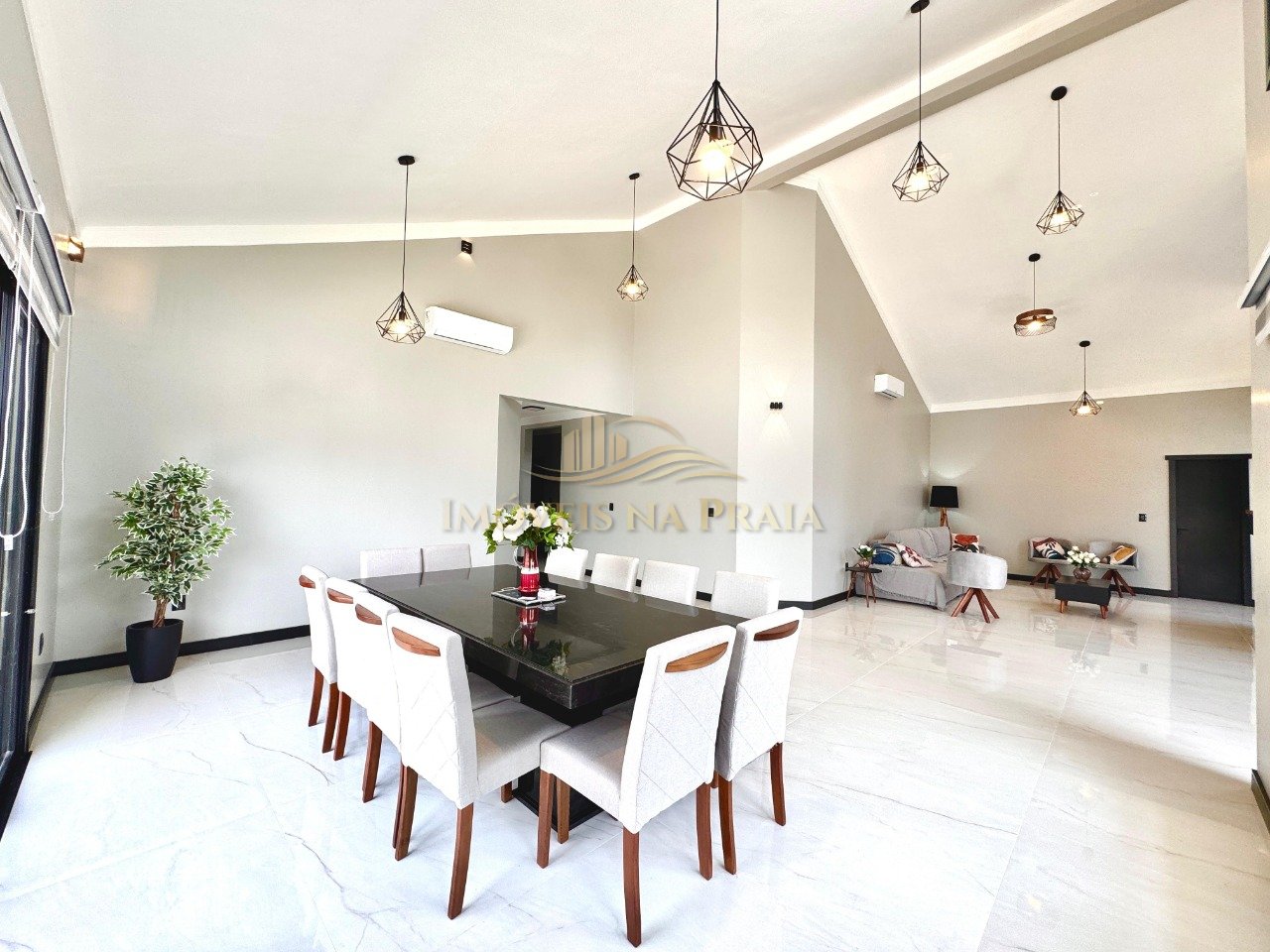 Foto 10 — Mobiliado, piscina, 3 Suítes