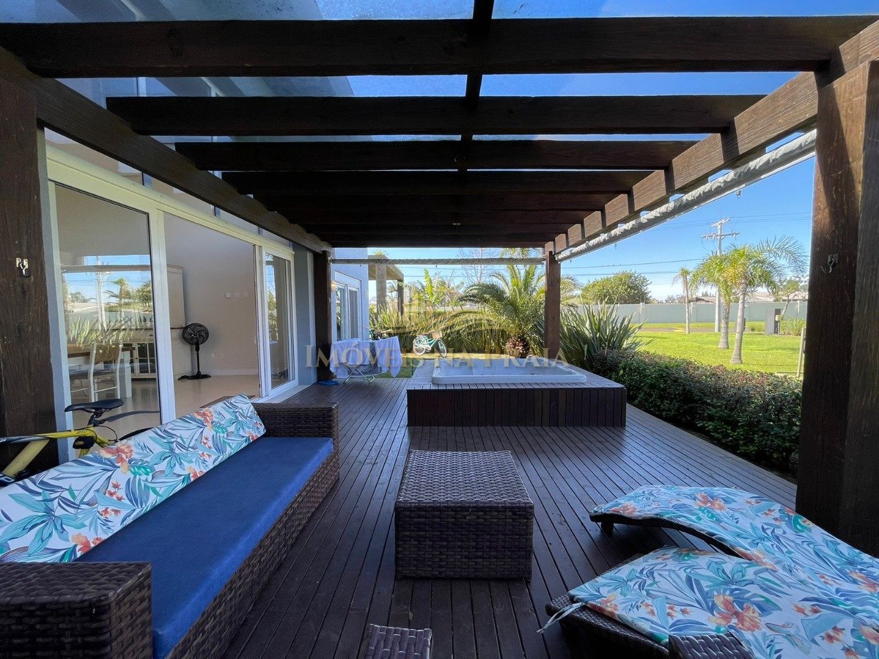 Foto 15 — Casa em Condomínio 4 Dormitório(s) Bairro Enseada