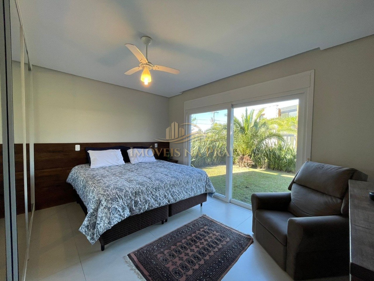 Foto 18 — Casa em Condomínio 4 Dormitório(s) Bairro Enseada