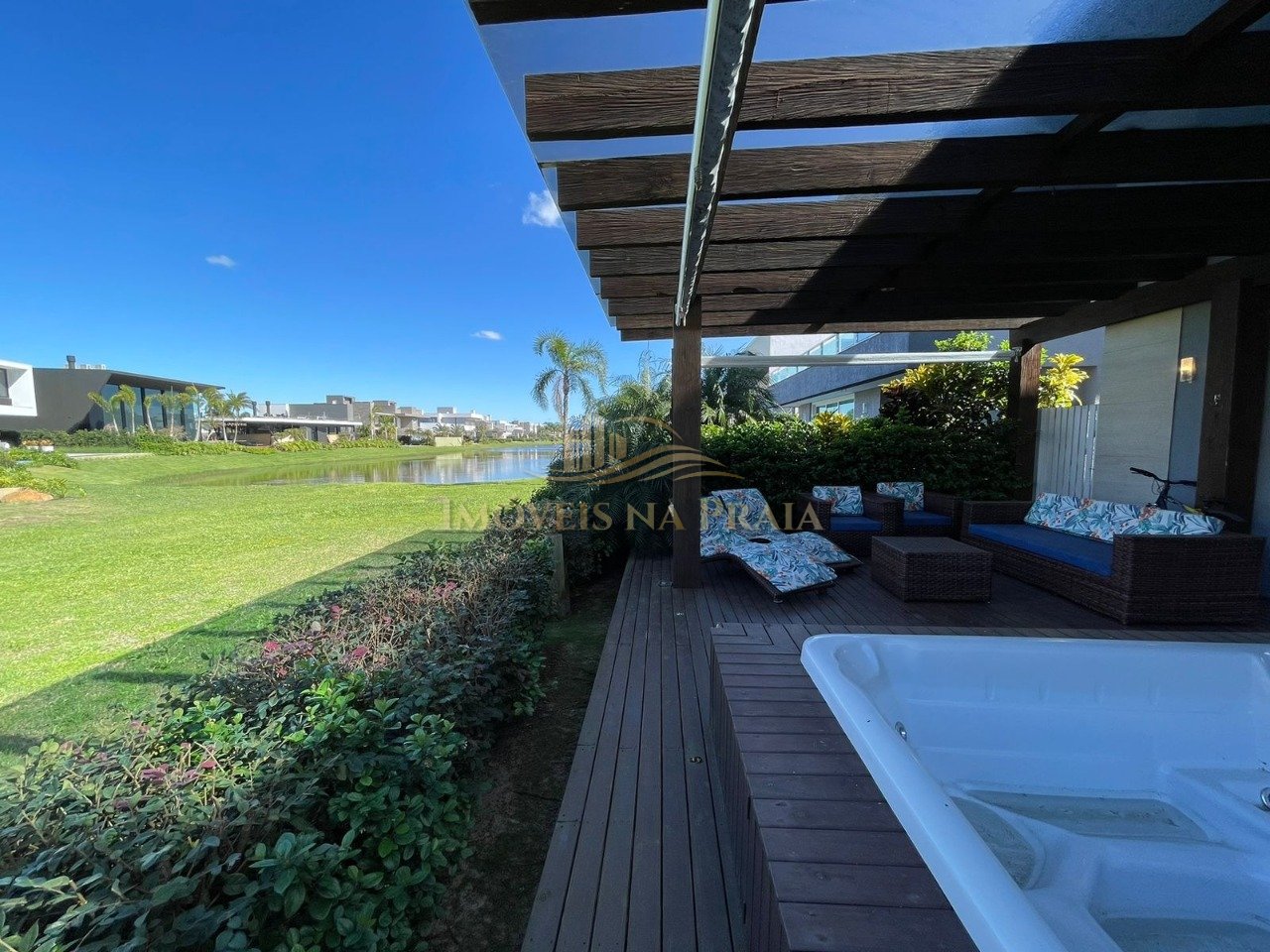 Foto 17 — Casa em Condomínio 4 Dormitório(s) Bairro Enseada