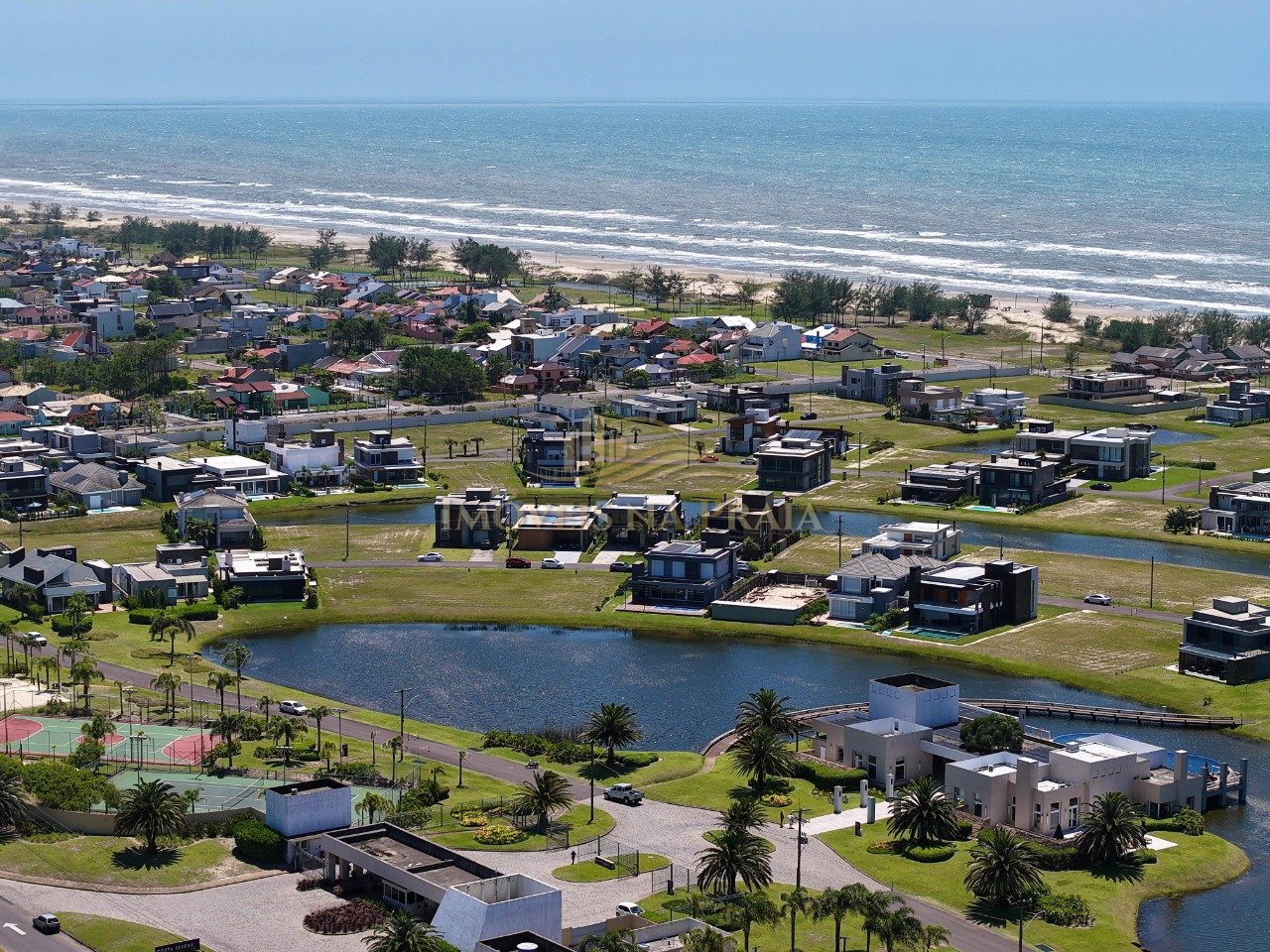 Foto 25 — Casa em Condomínio 4 dormitórios no bairro Costa Serena