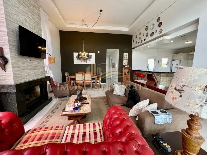 Foto 6 — Casa de 3 dorm, na praia da Rainha do Mar