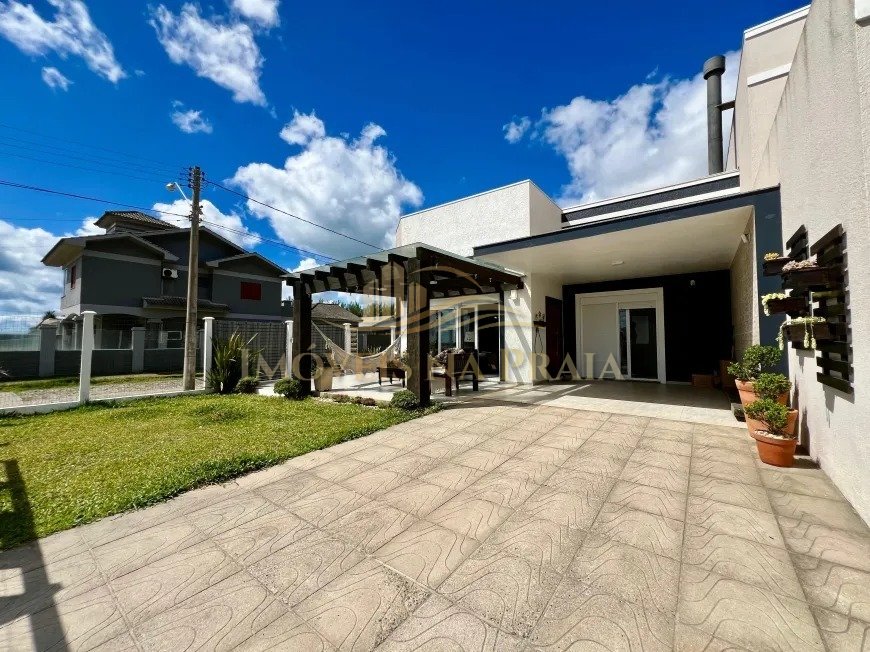 Casa de 3 dorm, na praia da Rainha do Mar