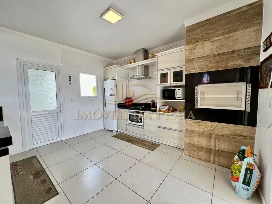 Foto 11 — Casa de 3 dorm, na praia da Rainha do Mar