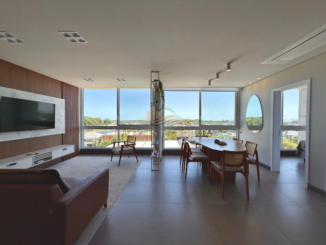 Apartamento 3 dormitórios no bairro Livin Resort House