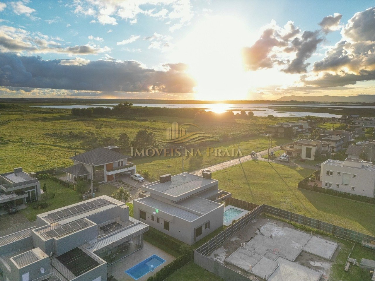 Foto 3 — Casa em Condomínio 4 dormitórios no bairro Lagoa do Passo Village Park