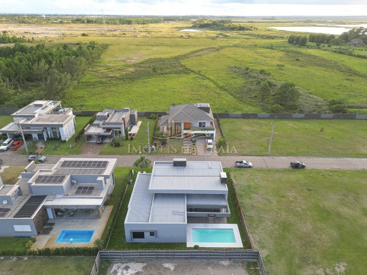 Foto 2 — Casa em Condomínio 4 dormitórios no bairro Lagoa do Passo Village Park