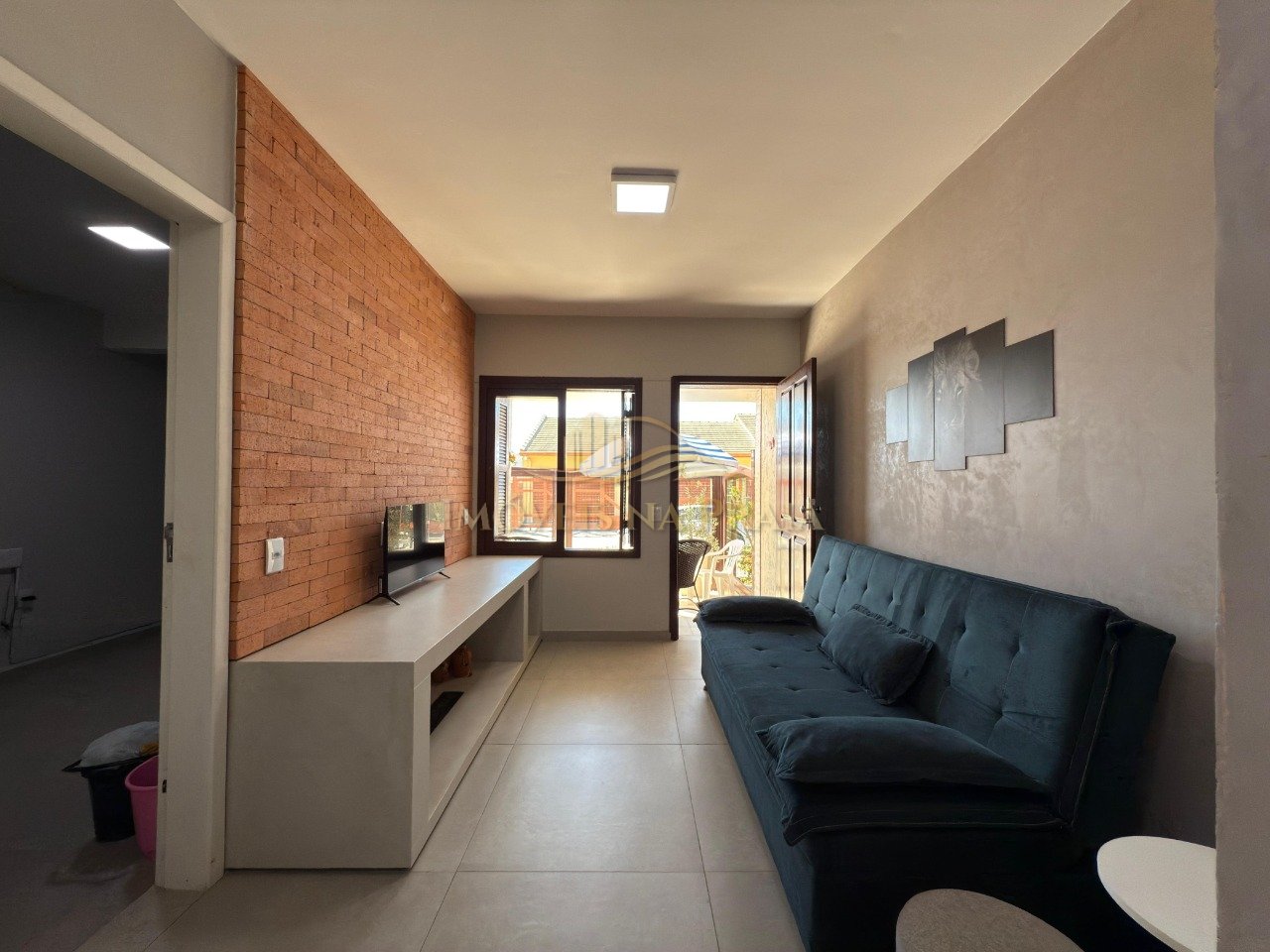 - Duplex 2 dormitórios