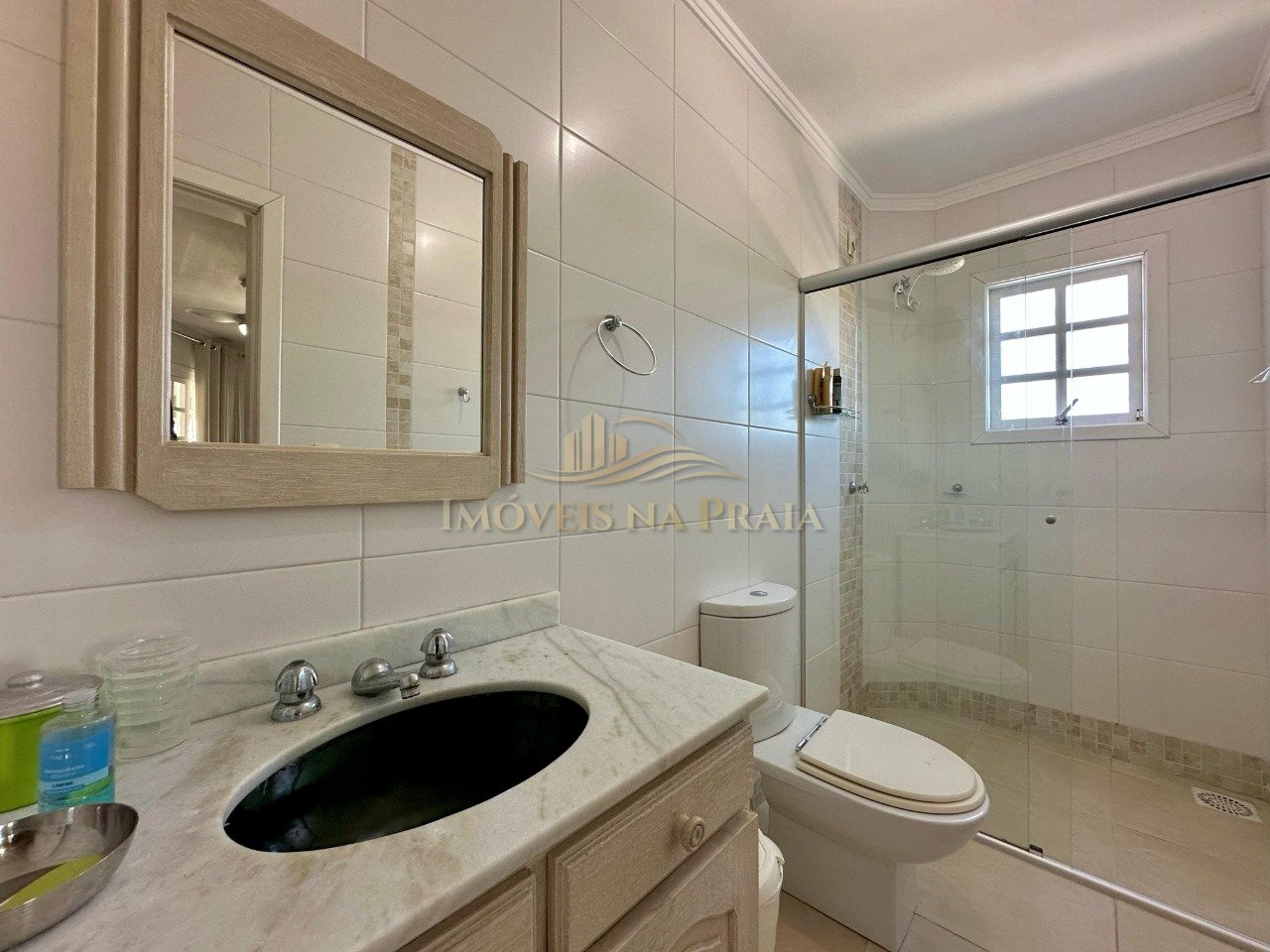 Foto 15 — 04 dormitórios, Mobiliada, Piscina