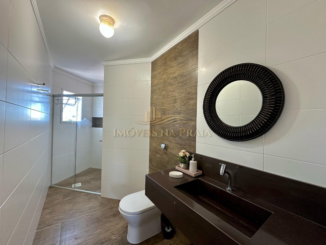 Foto 16 — 04 dormitórios, Mobiliada, Piscina