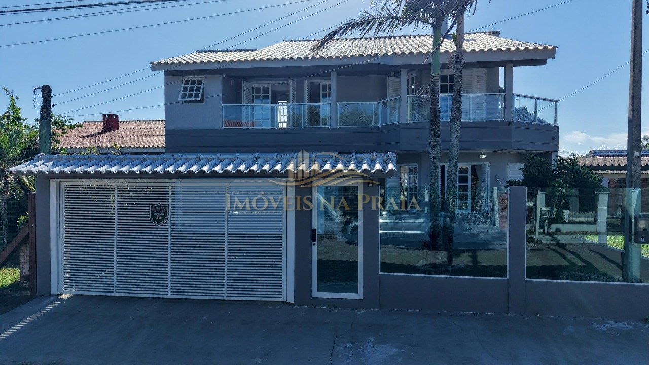 04 dormitórios, Mobiliada, Piscina