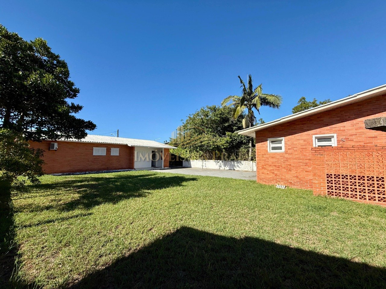 Foto 2 — 4 dormitórios em Atlântida!