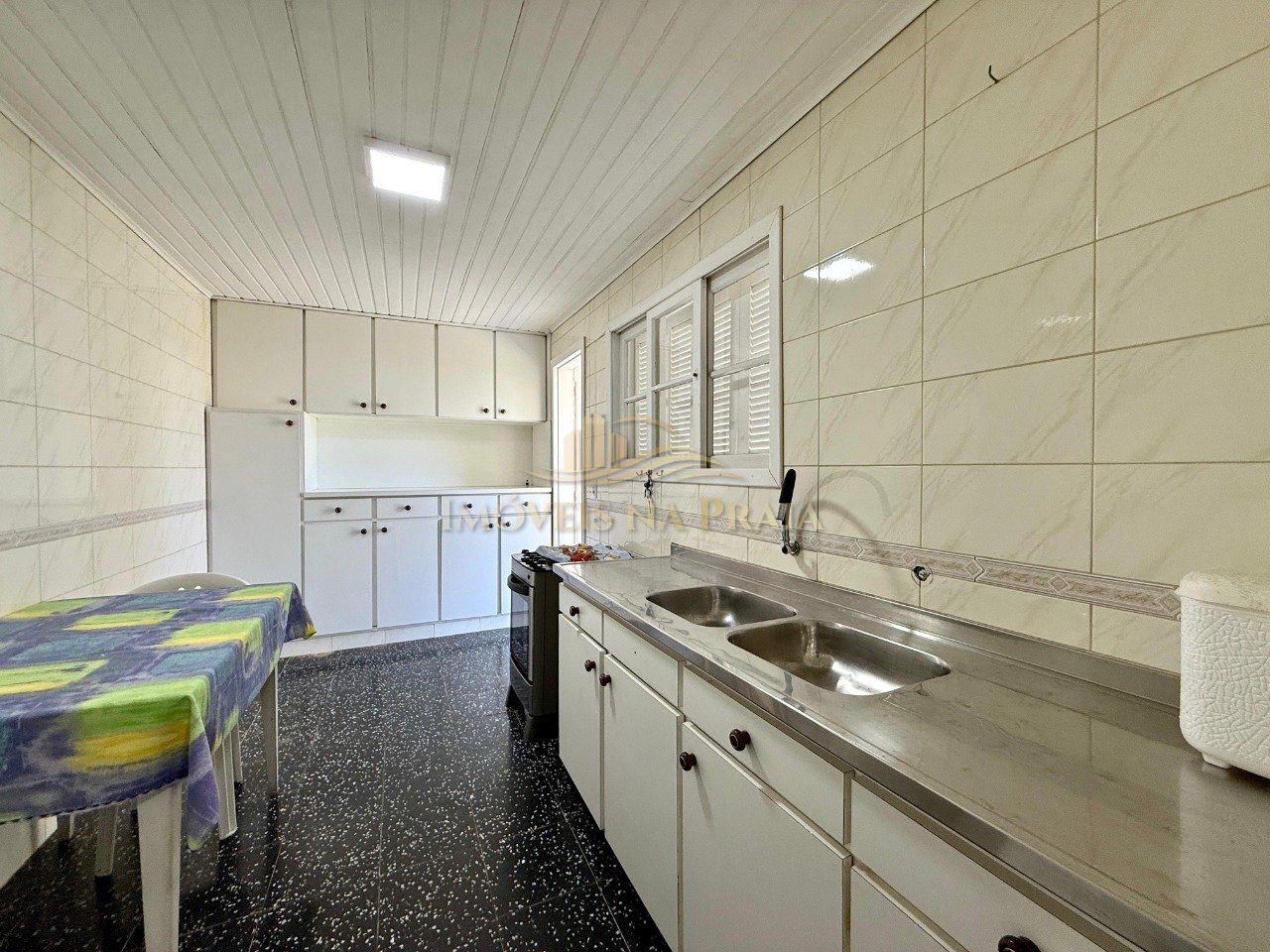 Foto 6 — 4 dormitórios em Atlântida!