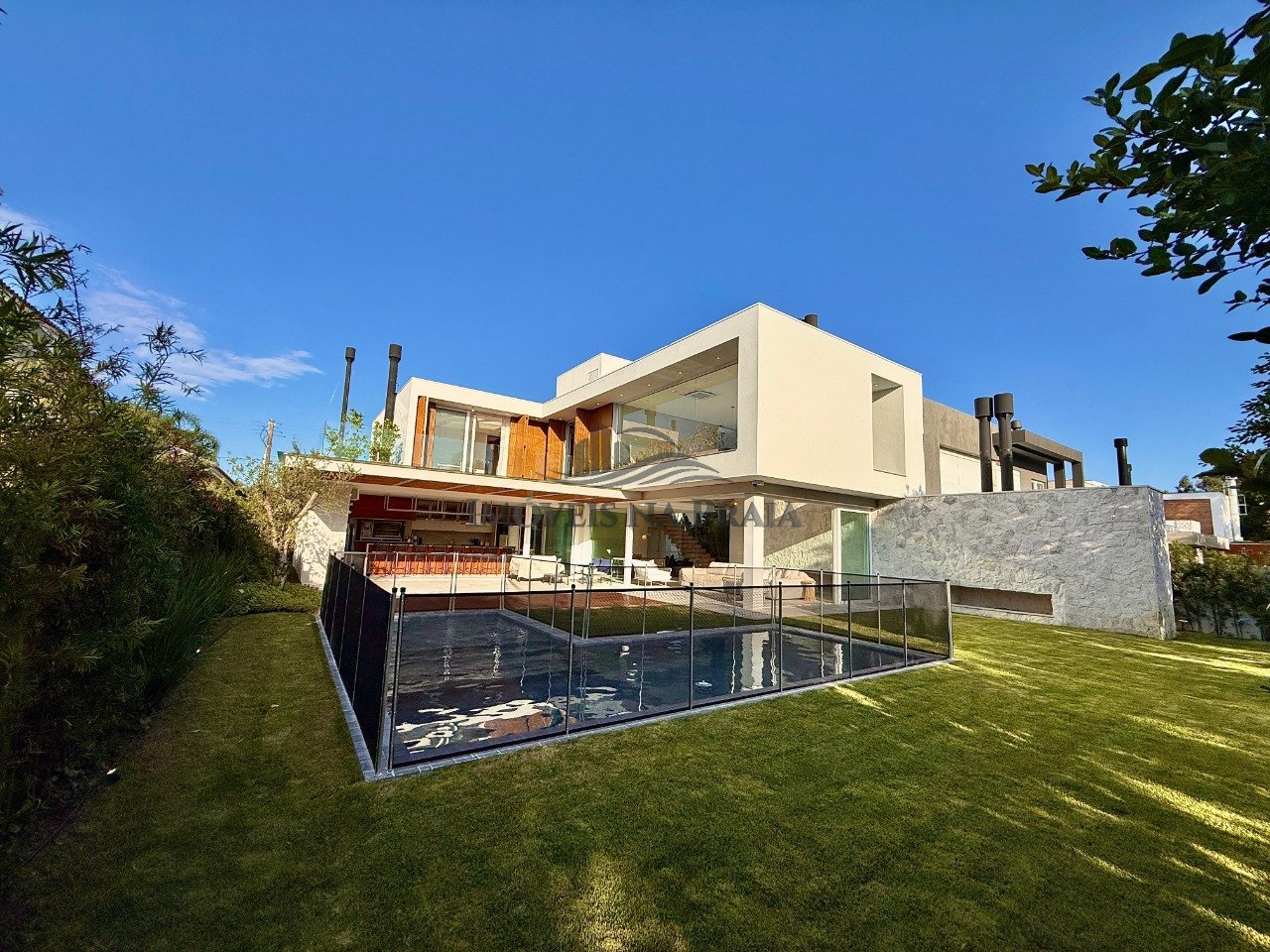 Foto 36 — Casa em Condomínio 5 dormitórios no bairro Atlântida Ilhas Park