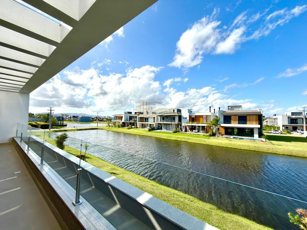 Foto 33 — Casa em Condomínio 4 dormitórios no bairro Sunset