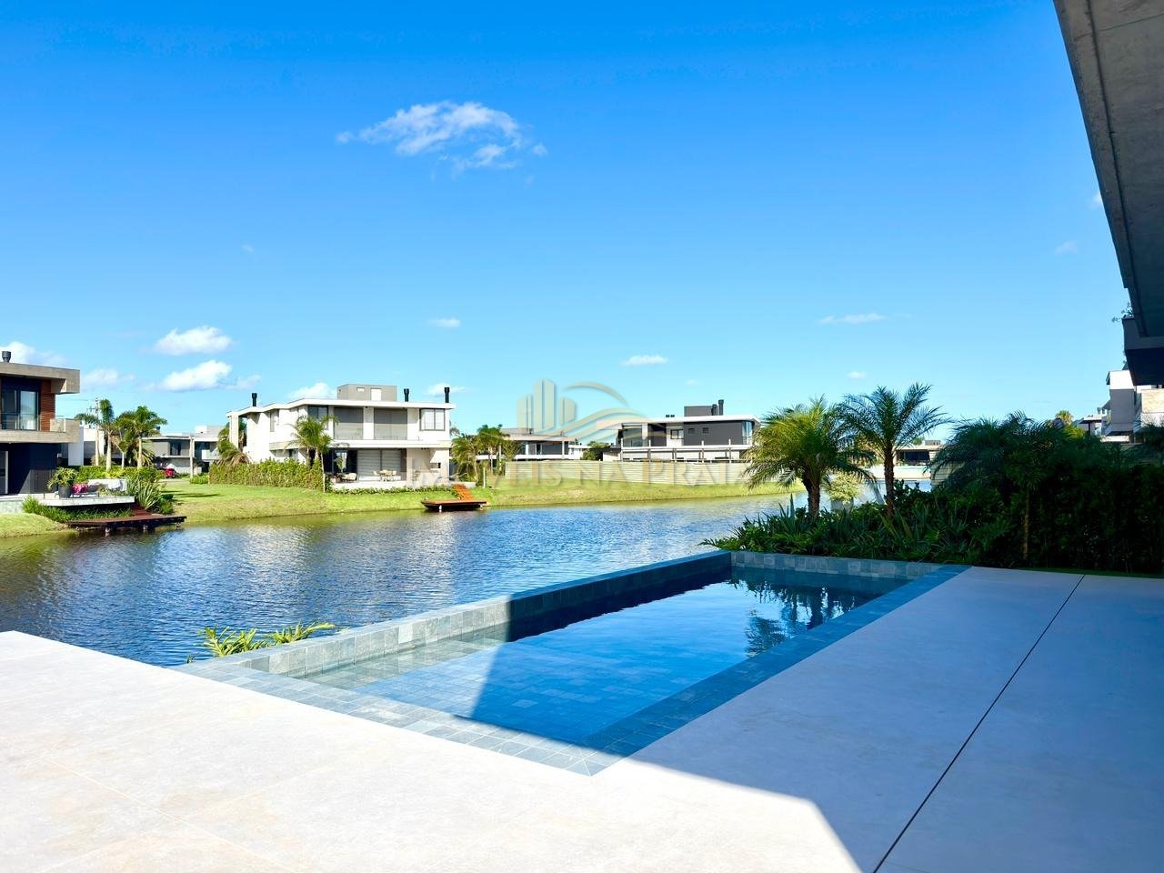 Foto 16 — Casa em Condomínio 4 dormitórios no bairro Sunset