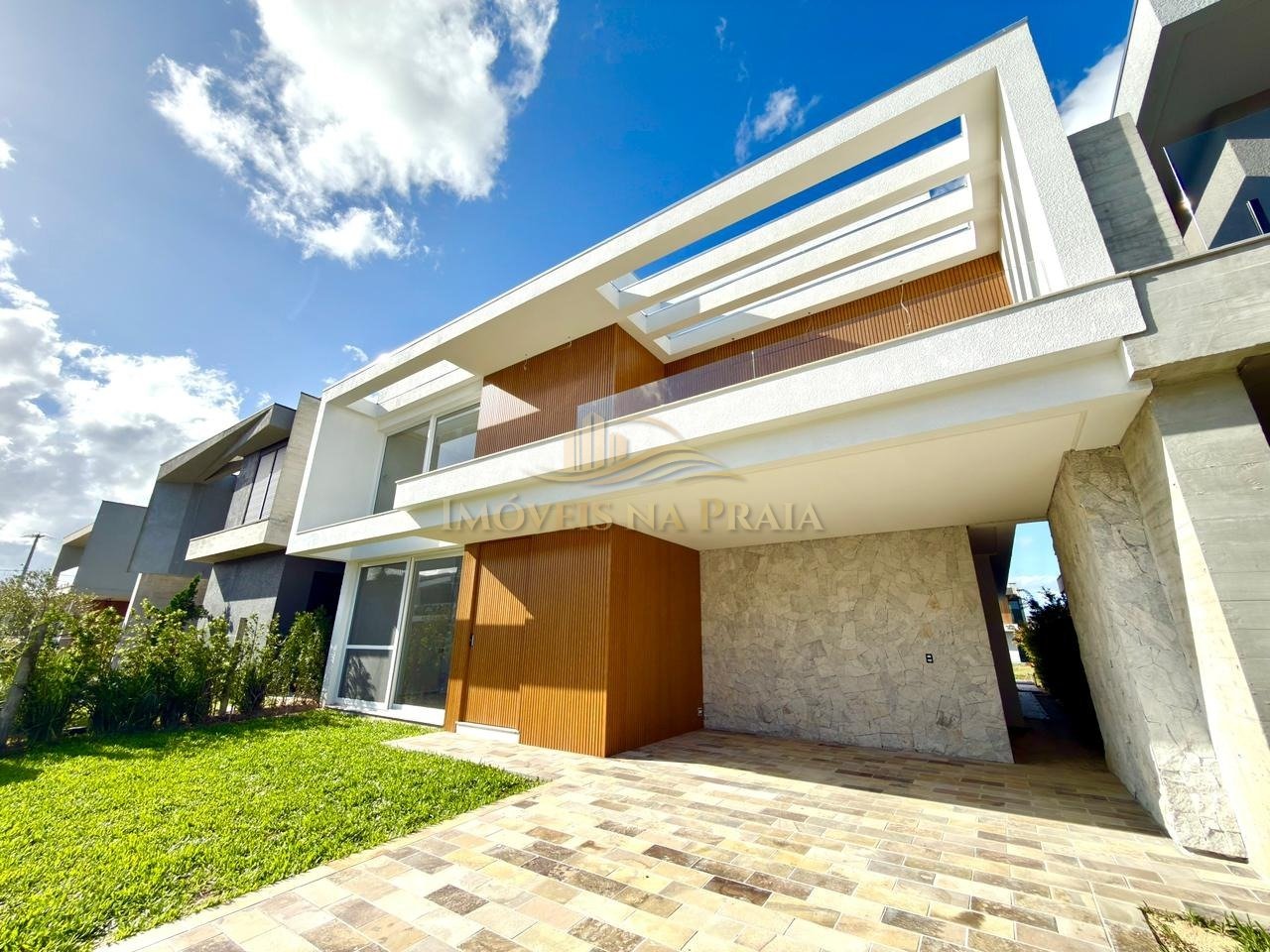 Foto 2 — Casa em Condomínio 4 dormitórios no bairro Sunset