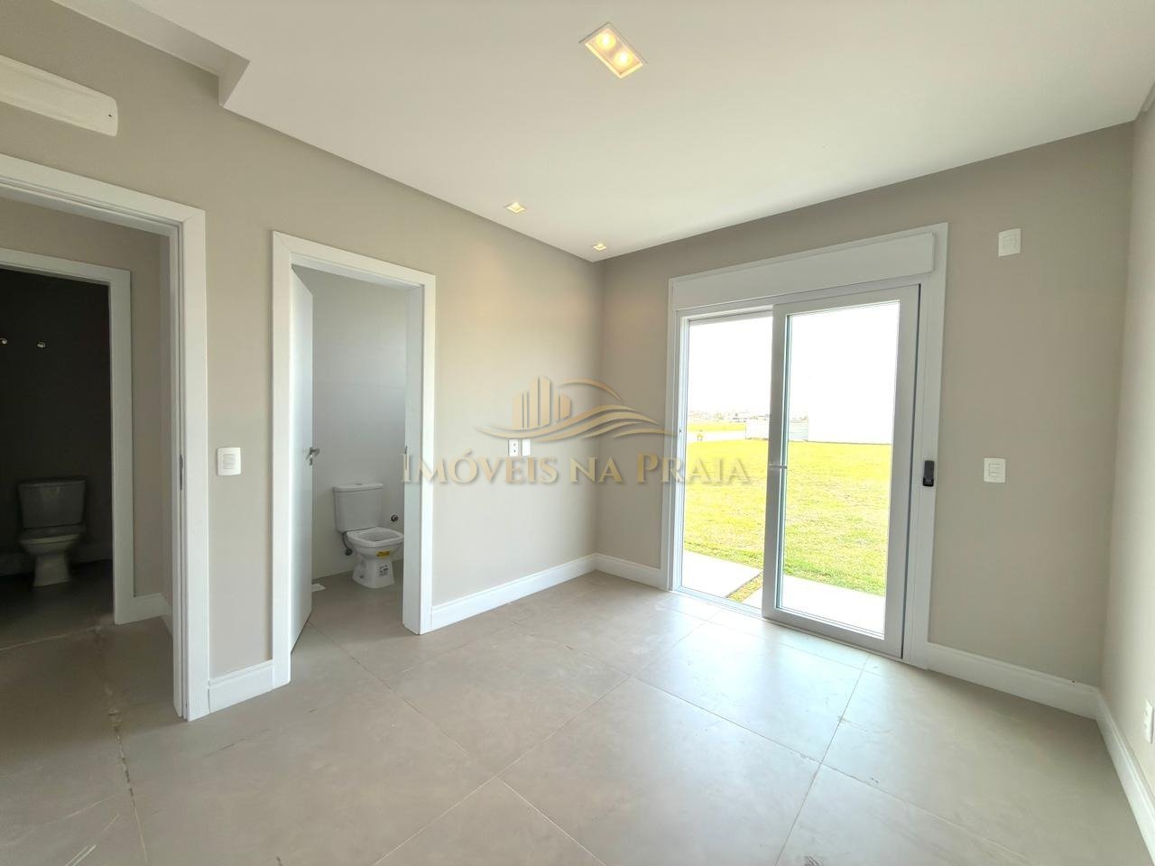 Foto 8 — Casa em Condomínio 4 dormitórios no bairro Joy Xangri-Lá