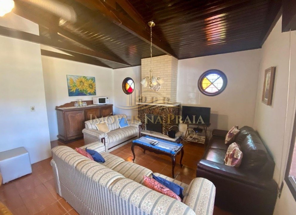 Foto 15 — Casa em Atlântida com amplo pátio