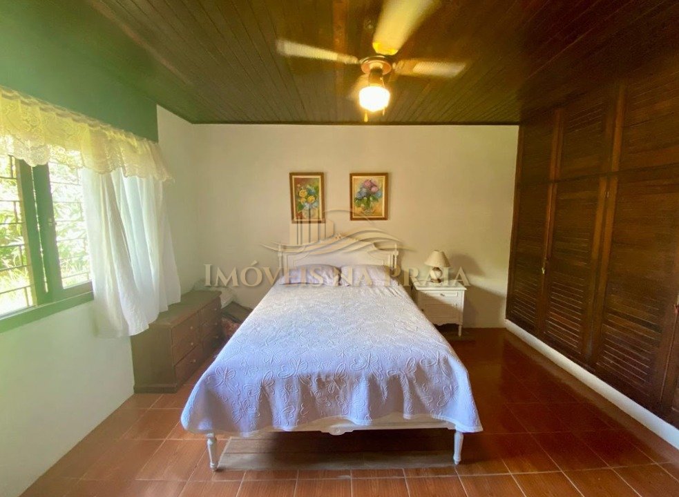 Foto 5 — Casa em Atlântida com amplo pátio