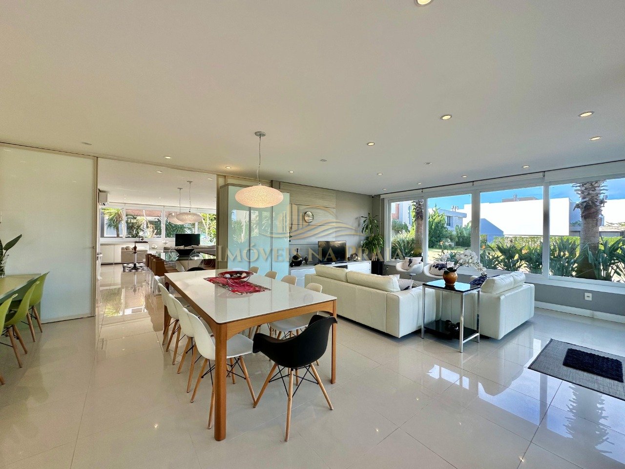 Foto 2 — Casa em Condomínio 10 dormitórios no bairro Playa Vista