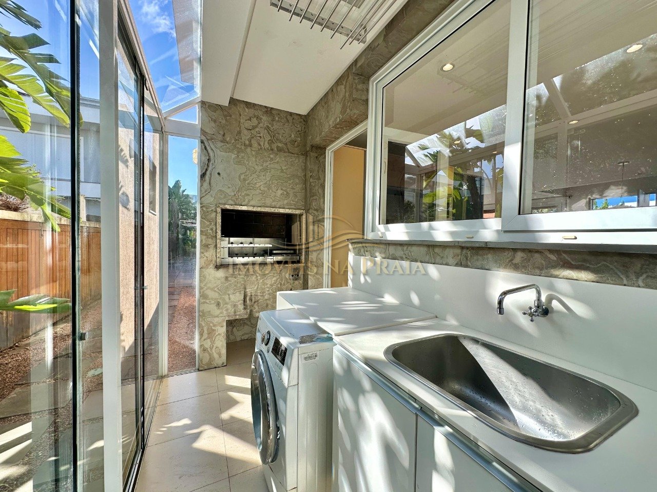 Foto 24 — Casa em Condomínio 10 dormitórios no bairro Playa Vista