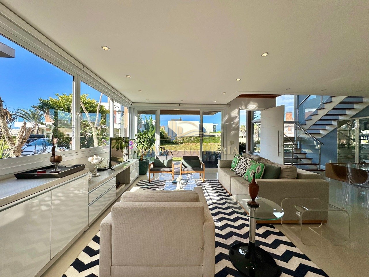 Casa em Condomínio 10 dormitórios no bairro Playa Vista