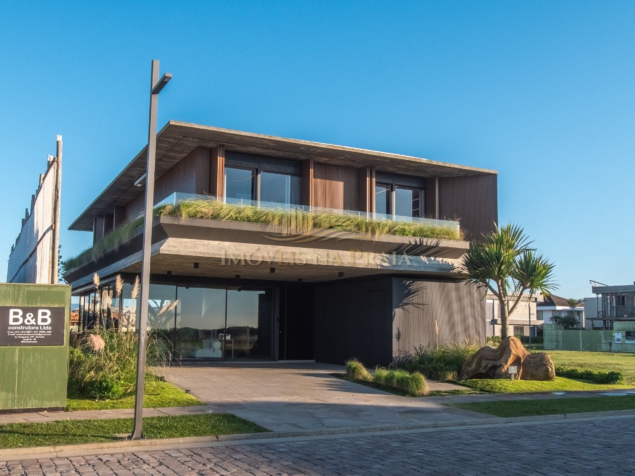 Casa em Condomínio 6 dormitórios no bairro Los Cobos
