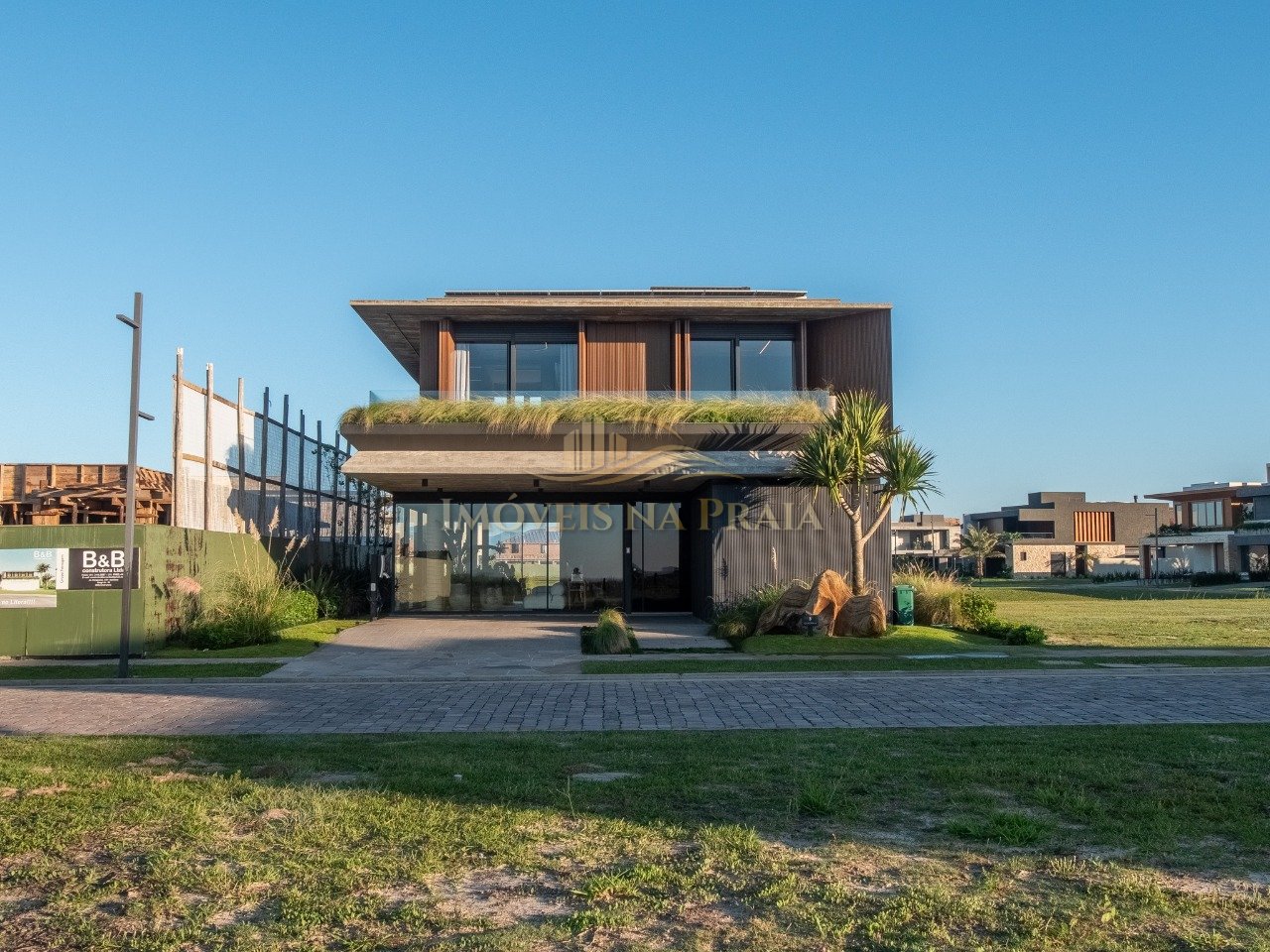 Foto 2 — Casa em Condomínio 6 dormitórios no bairro Los Cobos