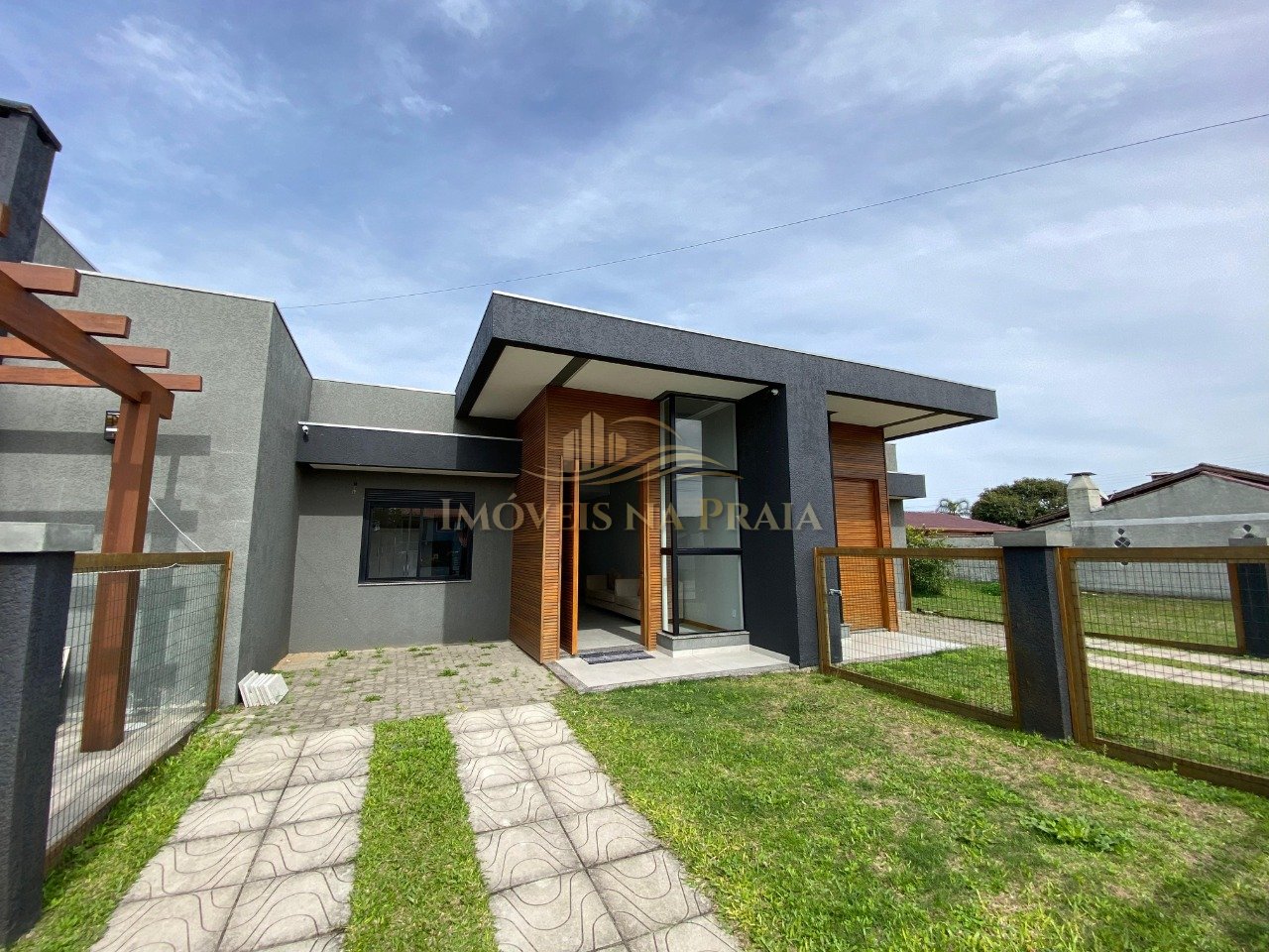 Foto 2 — Casa 2 dormitórios no bairro Noiva do Mar