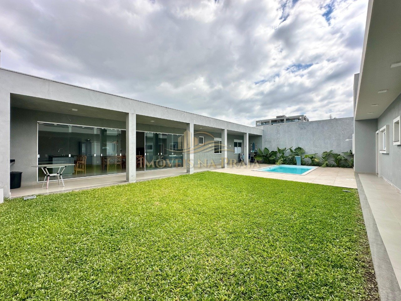 Foto 11 — Casa 4 dormitórios no bairro Atlântida