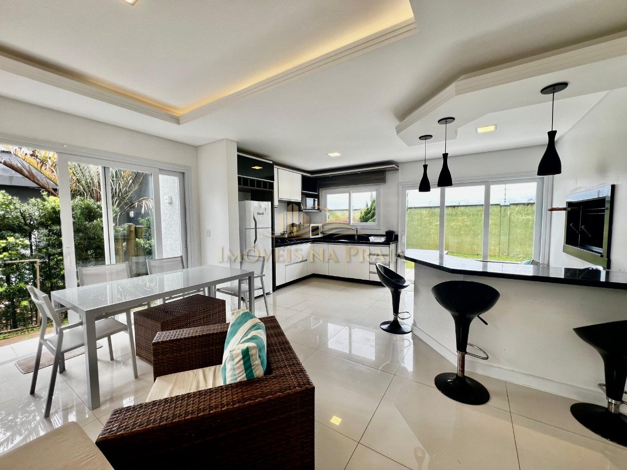 Foto 5 — Casa em Condomínio 4 dormitórios no bairro Las Palmas