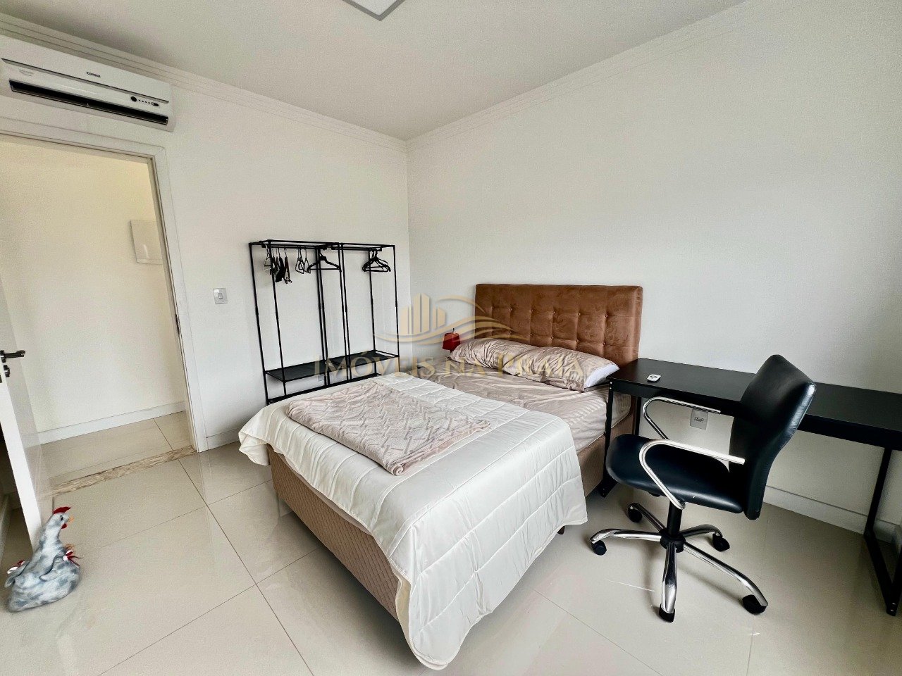 Foto 28 — Casa em Condomínio 4 dormitórios no bairro Las Palmas