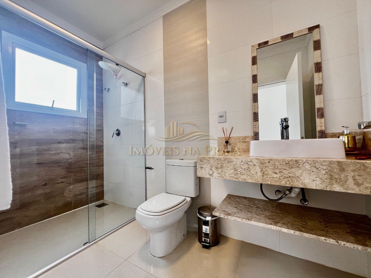 Foto 24 — Casa em Condomínio 4 dormitórios no bairro Las Palmas