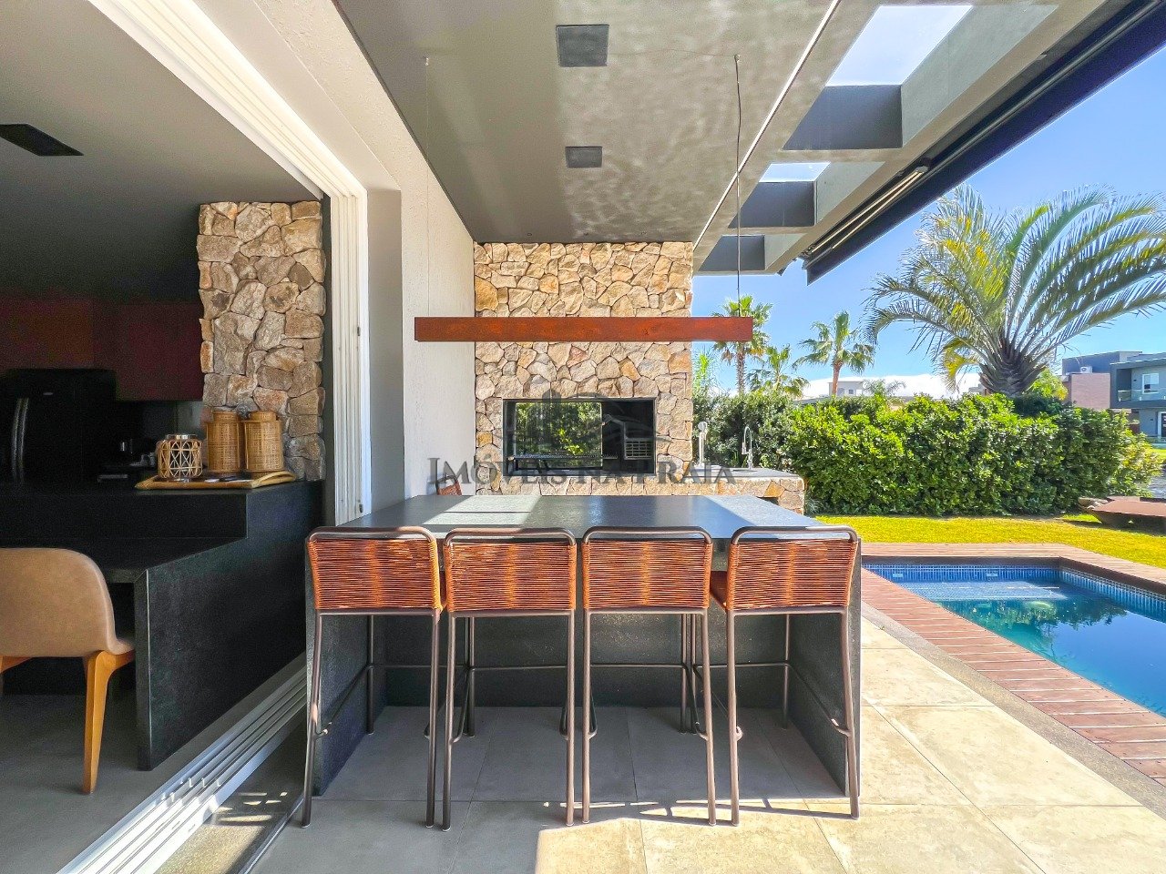 Foto 37 — Casa em Condomínio 5 dormitórios no bairro Villaggio Atlântida