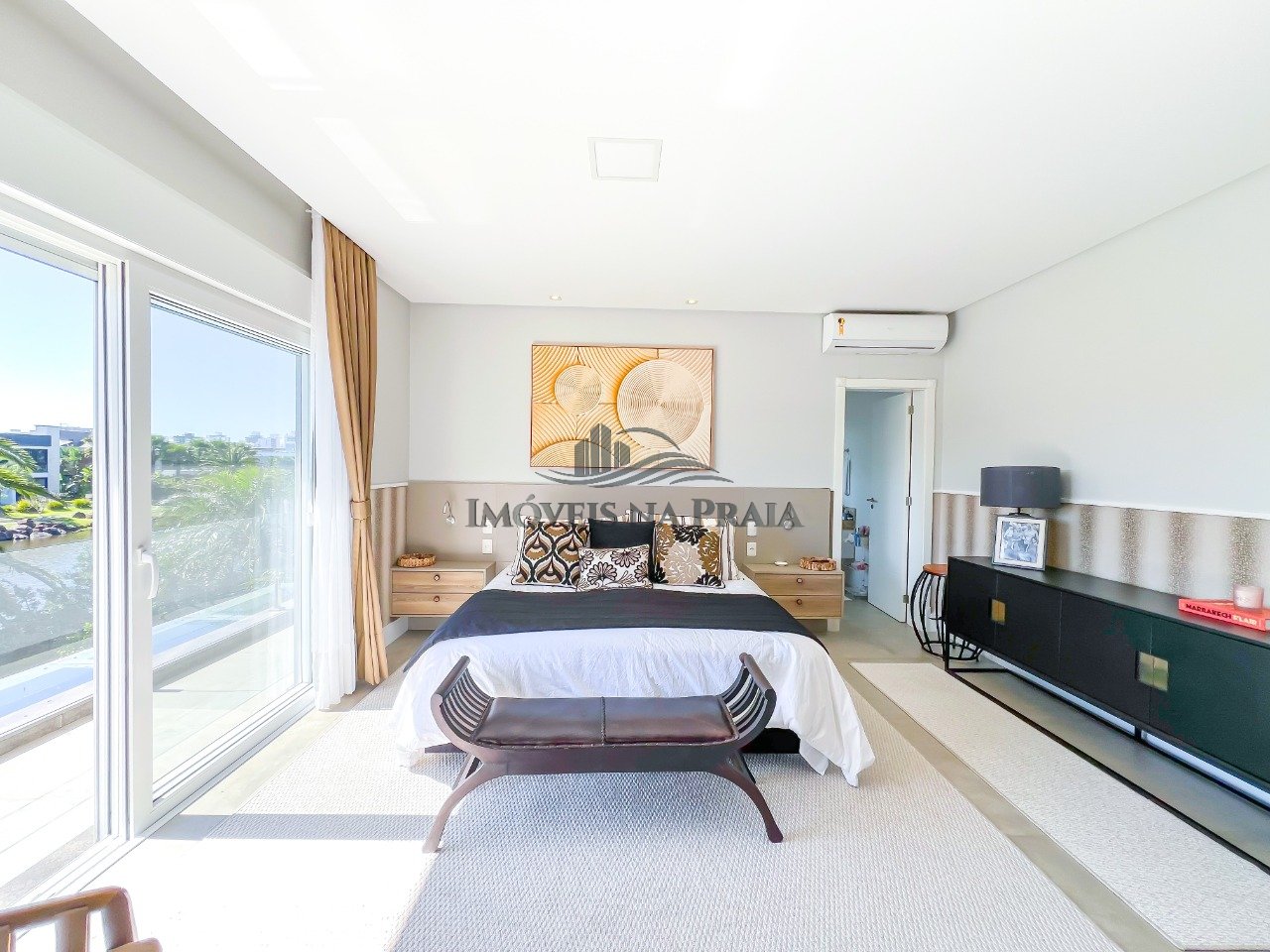 Foto 3 — Casa em Condomínio 5 dormitórios no bairro Villaggio Atlântida