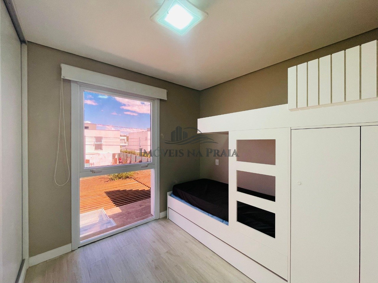 Foto 29 — Casa em Condomínio 3 dormitórios no bairro One Atlântida Houses