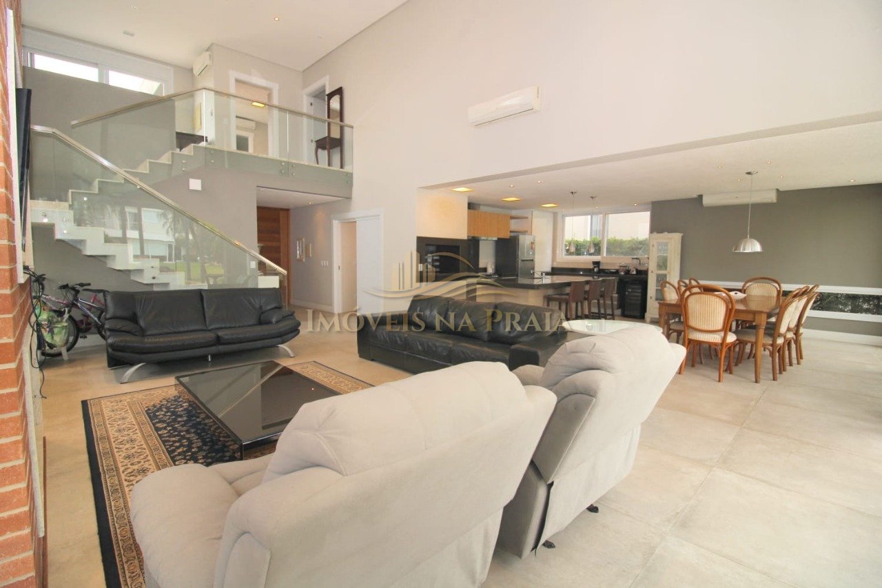 Foto 5 — Casa em Condomínio 4 Dormitório(s) Bairro Enseada