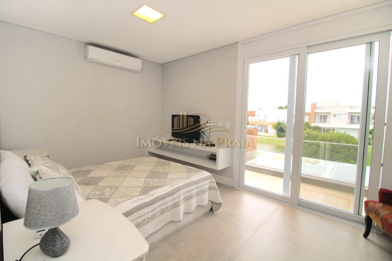 Foto 19 — Casa em Condomínio 4 Dormitório(s) Bairro Enseada