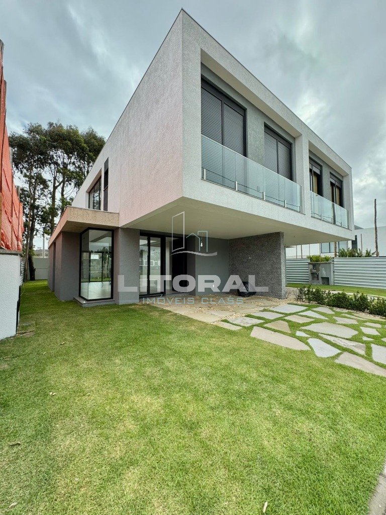 Casa em Condomínio 3 dormitórios no bairro Amaná