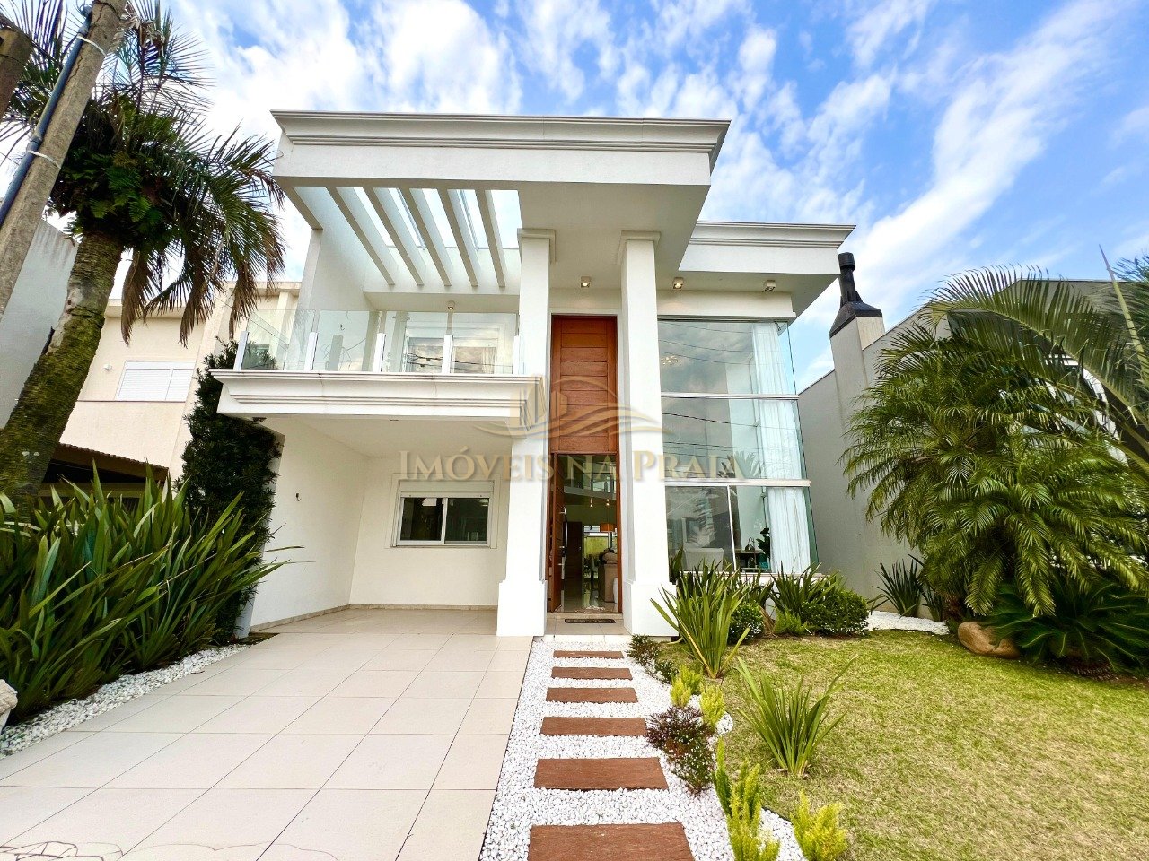 Casa em Condomínio 3 Dormitório(s) Bairro Las Palm