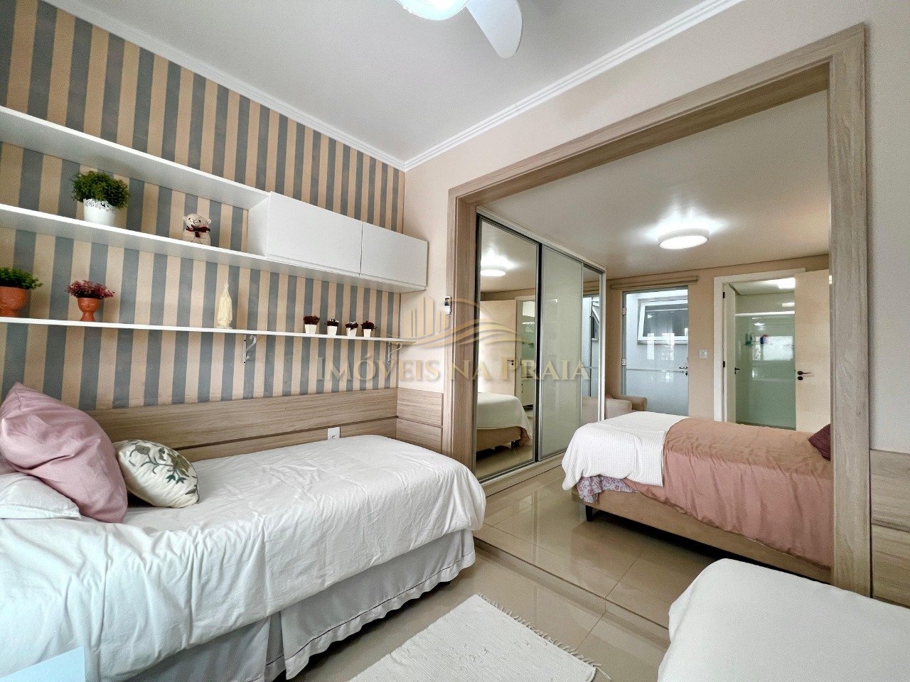 Foto 21 — Casa em Condomínio 3 Dormitório(s) Bairro Las Palm