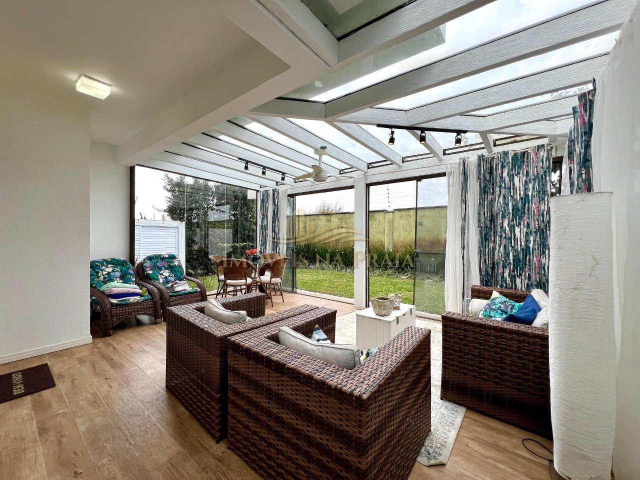 Foto 13 — Casa em Condomínio 3 Dormitório(s) Bairro Las Palm