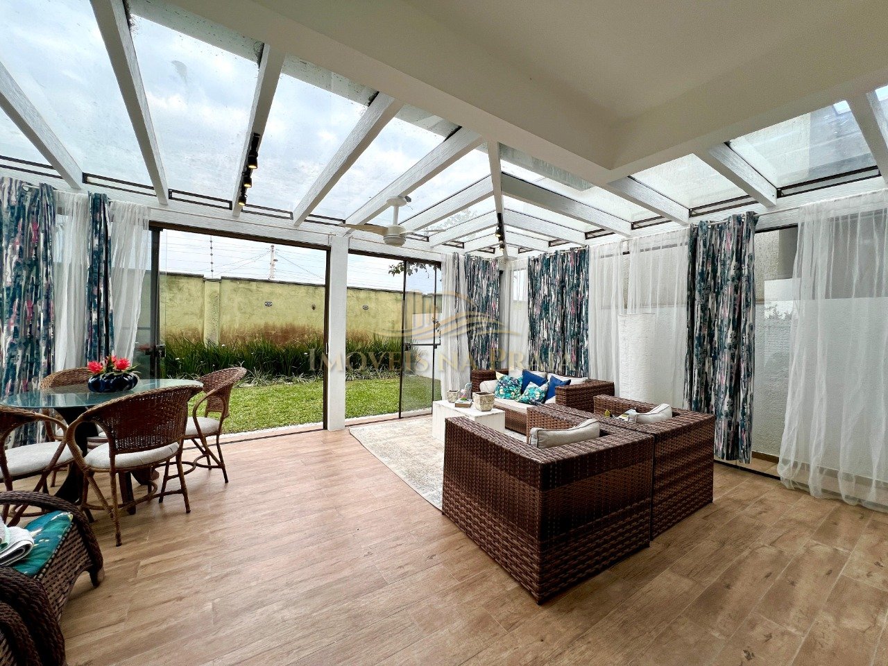 Foto 11 — Casa em Condomínio 3 Dormitório(s) Bairro Las Palm